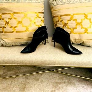 Lovely Genuine Italian Leather Ankle Boots